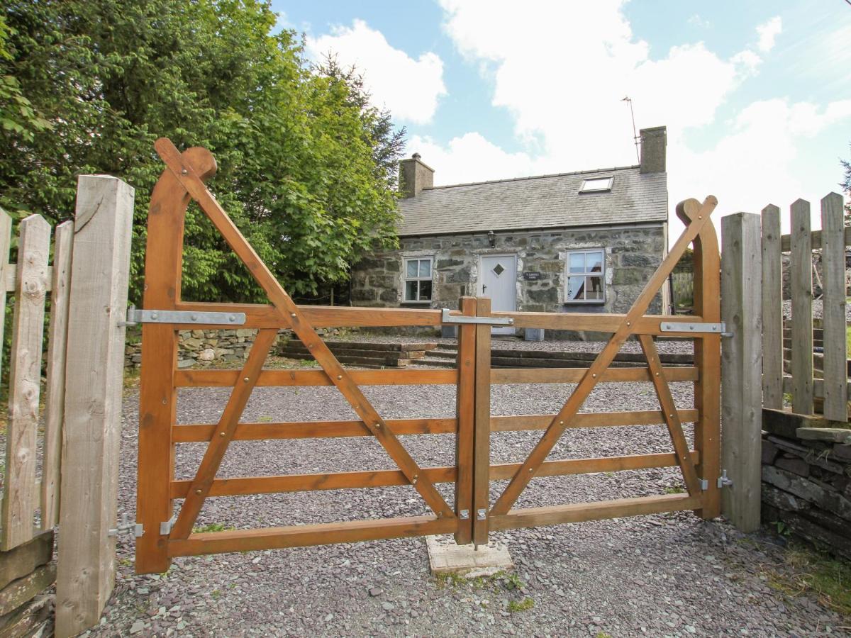 Villa Y Garreg Fawr Caernarfon Esterno foto